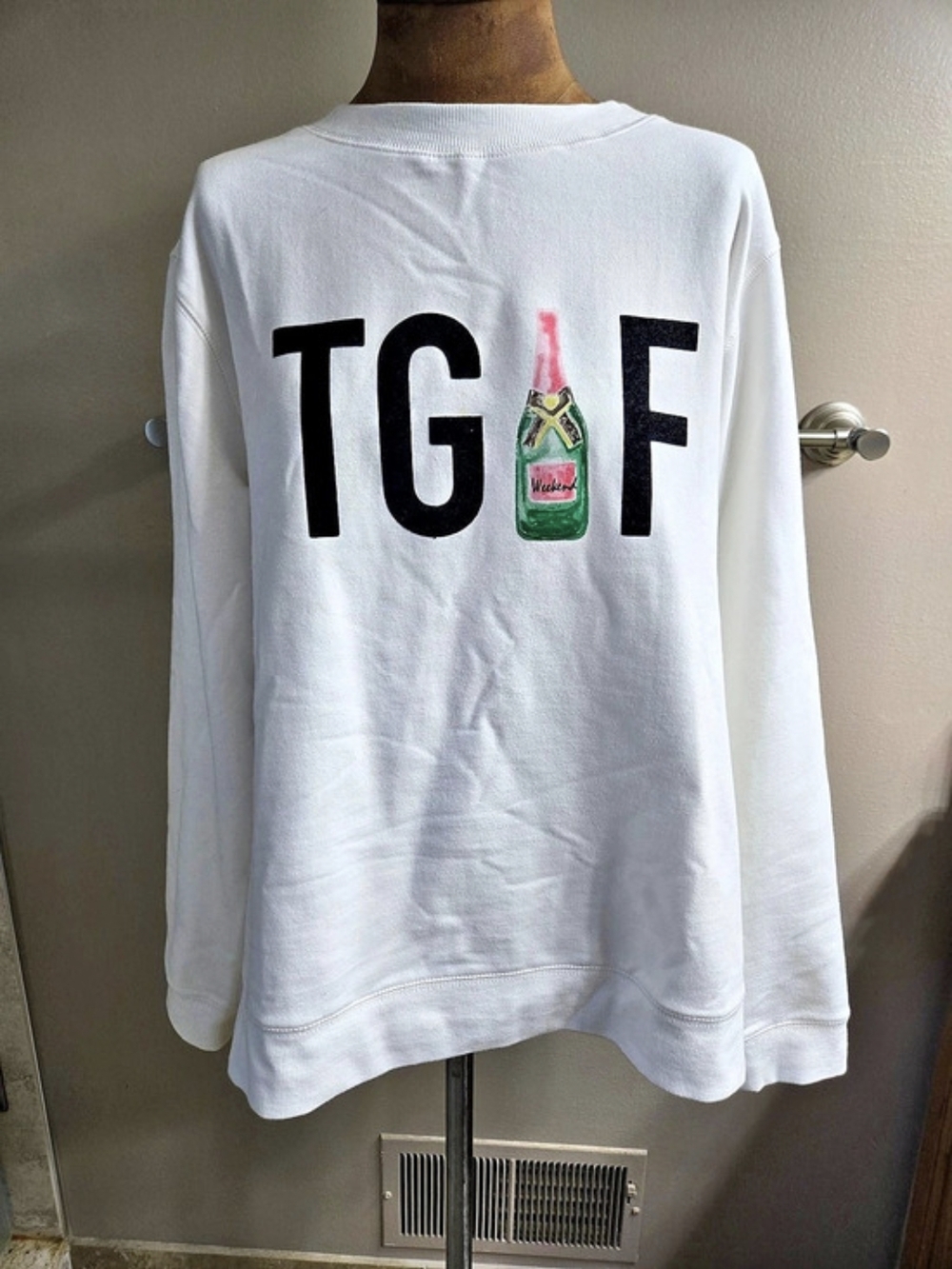 NWOT "TGIF" Ladies L White Heavyweight Crewneck Sweatshirt Featuring Champagne I